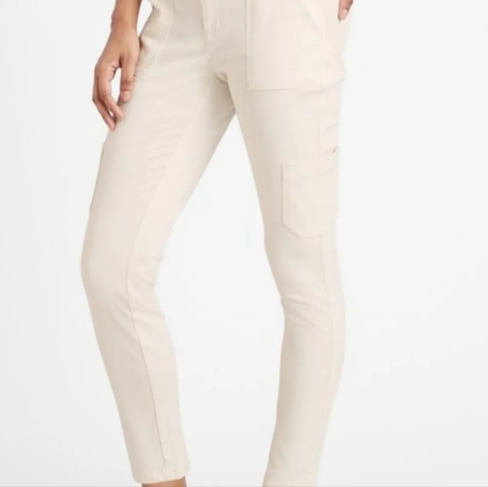 Banana Republic Cargo Sloane Pants Creme/Winter white - Picture 7 of 9